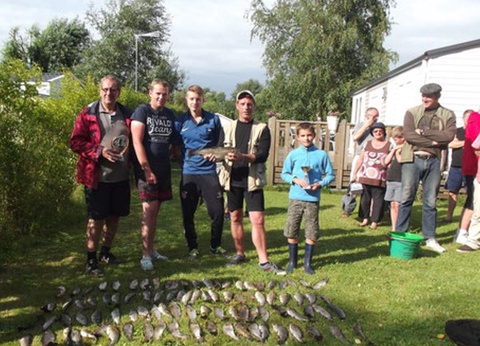 Camping La Garenne de Moncourt, 4* - 18