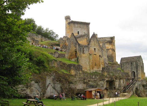 Camping Le Pont de Mazerat, 4* - 43