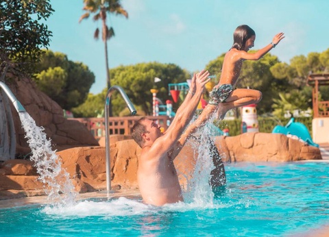 Camping Stel - Roda de Bara, 4* - 30