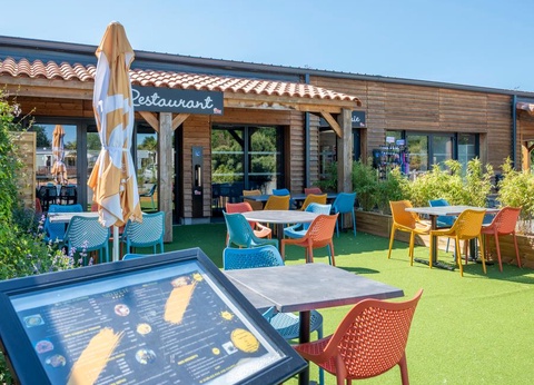 Camping Le Nid d'Eté, 4* - 37