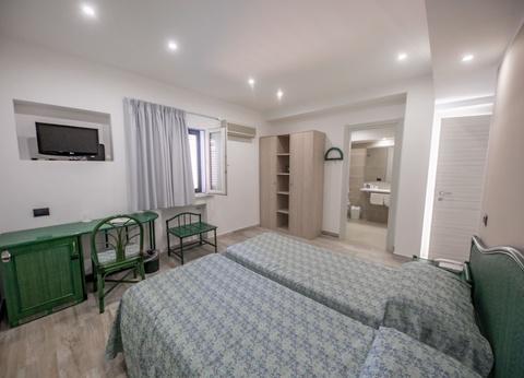 Hôtel Baia del Capitano 4* - 64