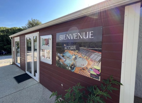 Camping des Albères, 4* - 42