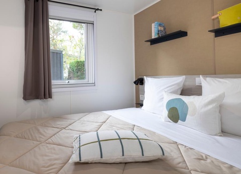 Flower Camping La Davière Plage, 4* - 44