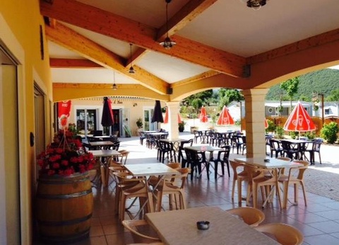 Camping Le Sous Bois, 4* - 35