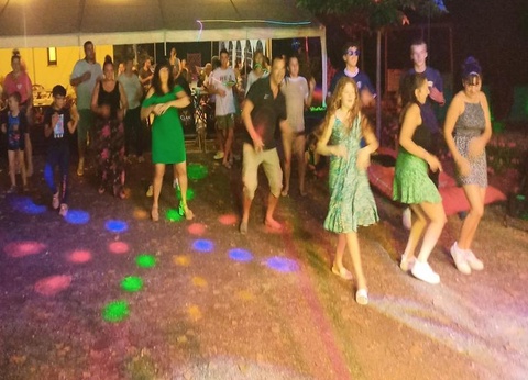 Camping les Etangs du Plessac 4* - 31