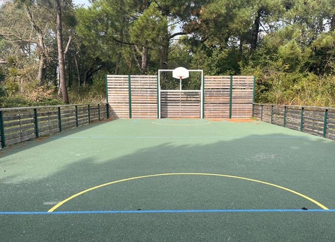 Camping Domaine de La Pinede, 3* - 6