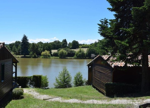 Camping et Village Vacances Le Lac - 23