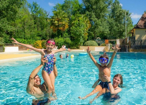 Camping Aqua Viva, 4* - 4