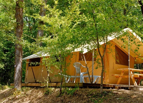 Camping Le Valenty - 85