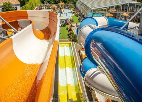 Camping Les Pirons, 5* - 11