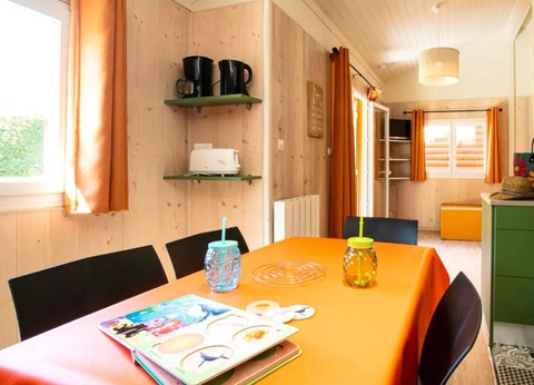 Flower camping À La Rencontre du Soleil, 4* - 14