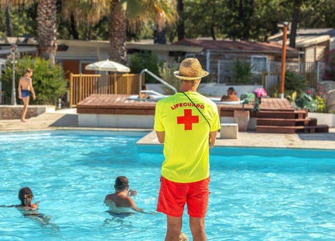 Camping Domaine de la Sainte Baume, 4* - 10