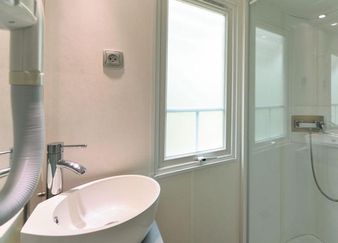 Flower Camping le Kergariou, 3* - 156