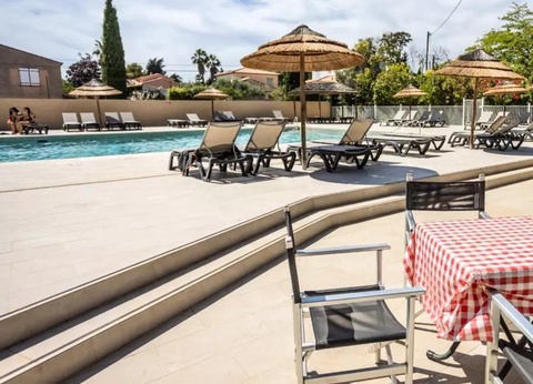 Camping Hameau des Pins 3* - 5