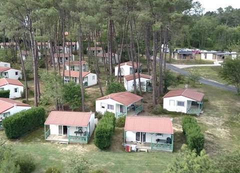 Camping Domaine des Grands Pins 4* - 11