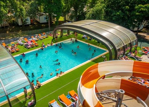 Camping Les Ajoncs d'Or, 4* - 38