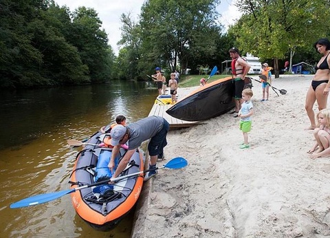 Camping Brantôme Peyrelevade, 4* - 83
