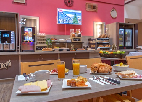 SOWELL RESIDENCES New Chastillon 4* - 14