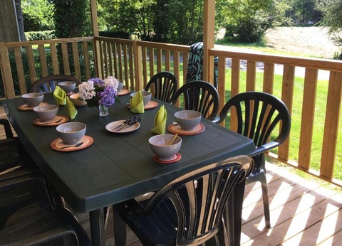 Flower Camping et Base de Loisirs de Rouffiac, 3* - 43