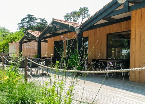 Camping Les Cyprès, 4* - 48