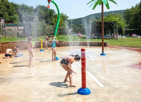 Camping Le Rocher de la Cave, 3* - 8