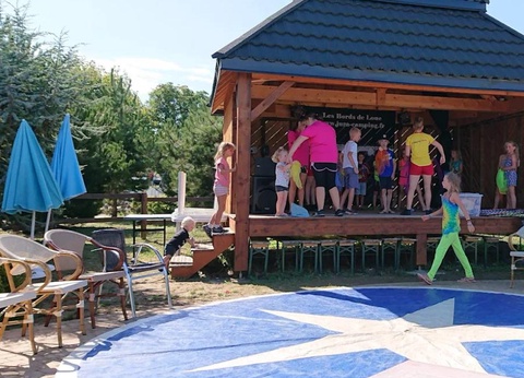 Camping Les Bords de Loue, 3* - 35