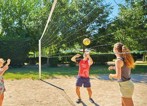 Camping Domaine du Cros d'Auzon, 4* - 13