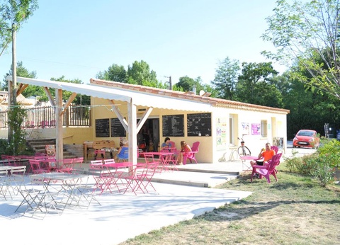 Camping Le Coin Charmant, 3* - 18