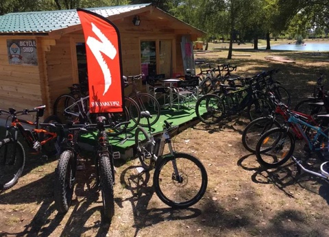 Camping Les 3 Lacs du Soleil, 4* - 6