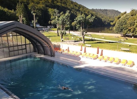 Camping Domaine du Lac Chambon 3* - 4