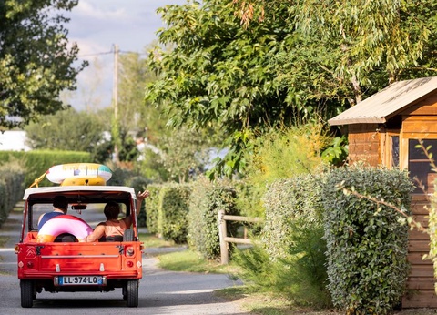 Flower Camping La Davière Plage, 4* - 11