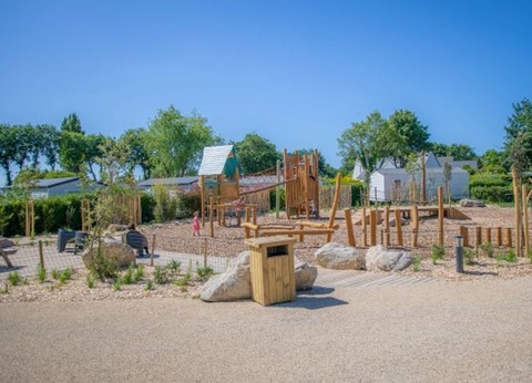 Flower Camping Domaine de Pendruc 4* - 46