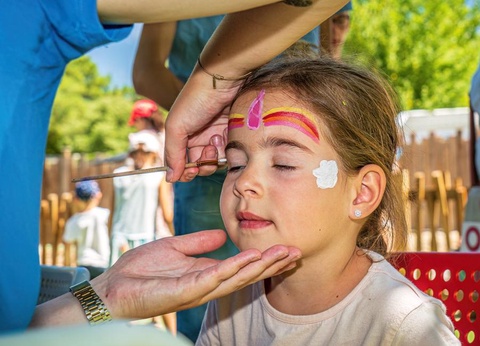 Camping Les Pirons, 5* - 51