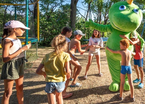 Flower Camping la Châtaigneraie, 4* - 29