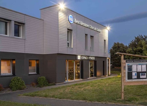 Escapade sur la côte des sables avec un accès spa à Plouescat - 3* - 16