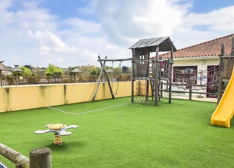 Camping La Riviera, 4* - 142