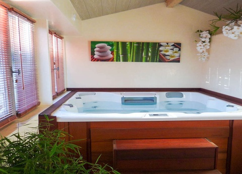 Parenthèse bistronomique et détente au coeur des vignes dans un château près de Bordeaux - 5