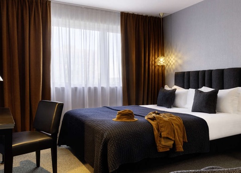 Escapade amoureuse avec spa, champagne et gourmandises à Rennes - 4* - 11