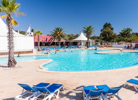 Camping Marina d'Erba Rossa, 4* - 4