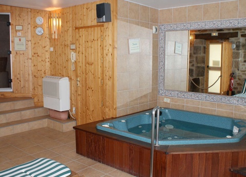 Escapade gourmande et bien-être au coeur du Cantal - 3* - 21