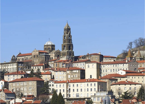 VVF Haute Loire Saint-Julien-Chapteuil 3* - 5