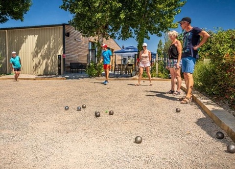 Camping Le Nid d'Eté, 4* - 110