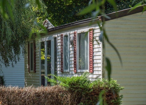 Camping La Bourgnatelle, 3* - 39