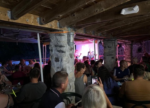 Camping les Rives d'Auzon, 3* - 23