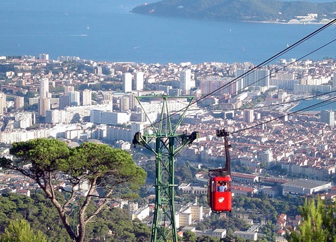 Escapade à Toulon avec bouteille de rosé locale, peignoirs et départ tardif - 4* - 12