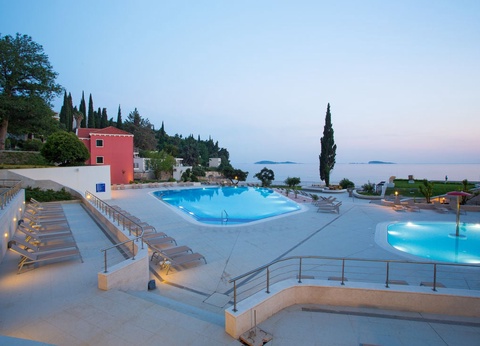 Hôtel Astarea 3* - 5