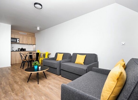 Staycity Aparthotels 4* : Hôtel + Entrées aux parcs - 3