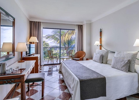 Melia Varadero by Ôvoyages 5* - 5