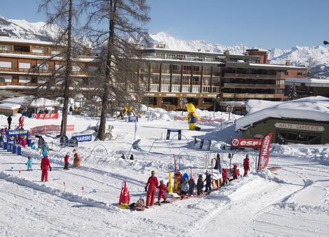 SOWELL Family Les Bergers 3* - 27