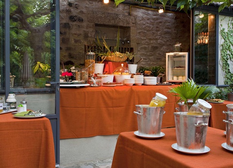 Virée authentique et gourmande dans un havre de paix près d'Avignon et Nîmes - 4* - 16